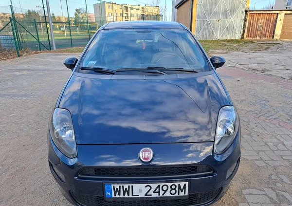 Fiat Punto Evo cena 12900 przebieg: 240000, rok produkcji 2012 z Elbląg małe 562